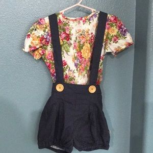 Sz5 Lacey Lane pleated tee/suspender shorts set